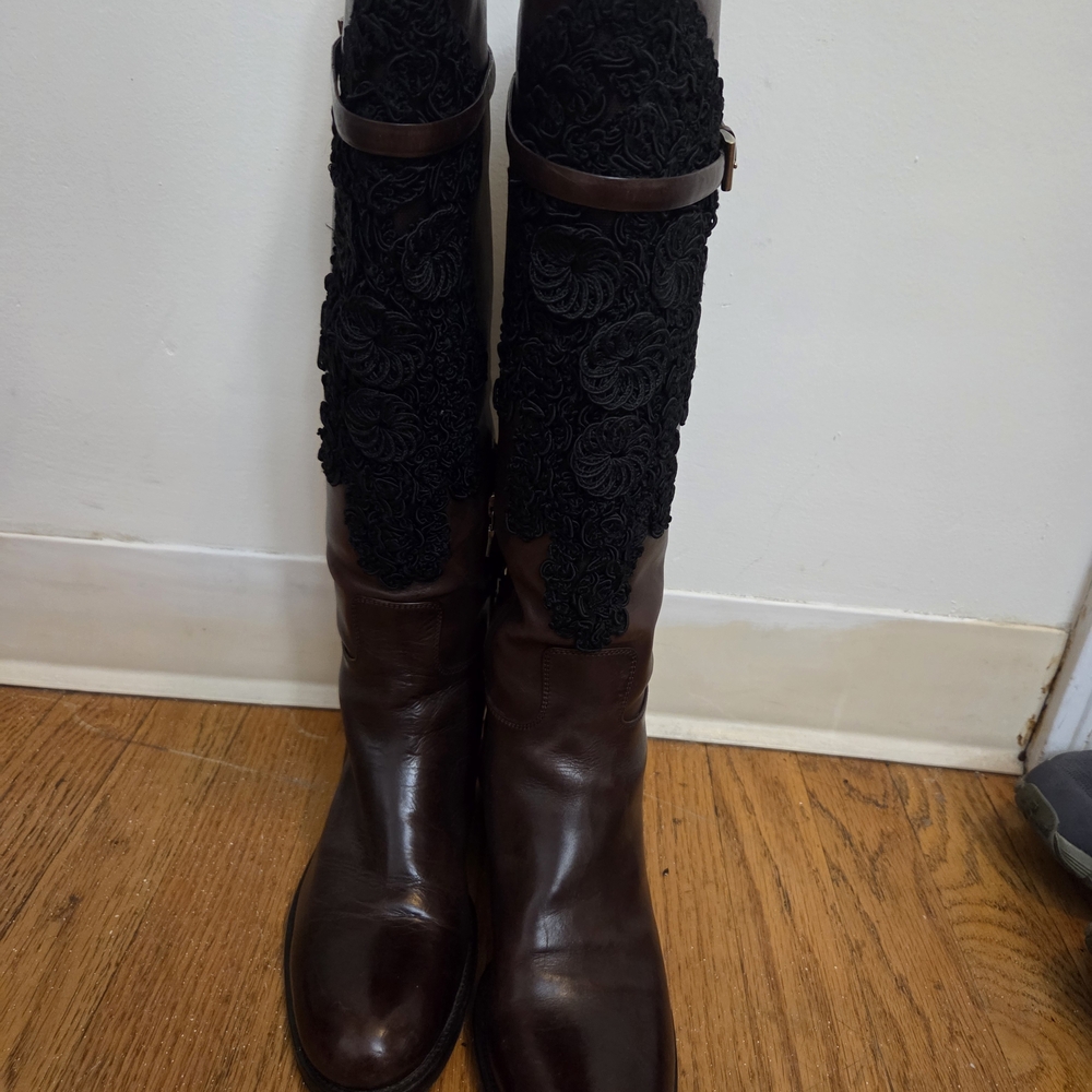 Elegant Black and Brown Women's Boots